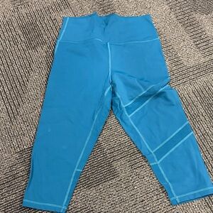 Women's Teal Capris